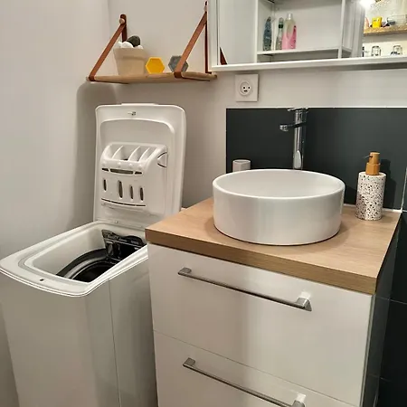 Les Pieds Dans L'eau * Santa-Lucia-di-Moriani